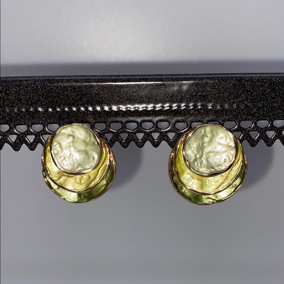 ✨ 🆕 ✨Bohemian Layered Ombre Stud Earrings✨Available: Blue, Brown, Green Tones✨ - Picture 5 of 15